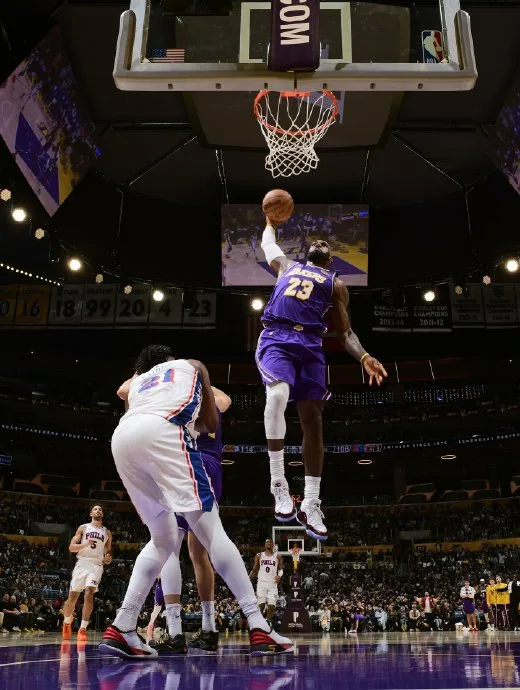 星空体育德甲球队战术分析图